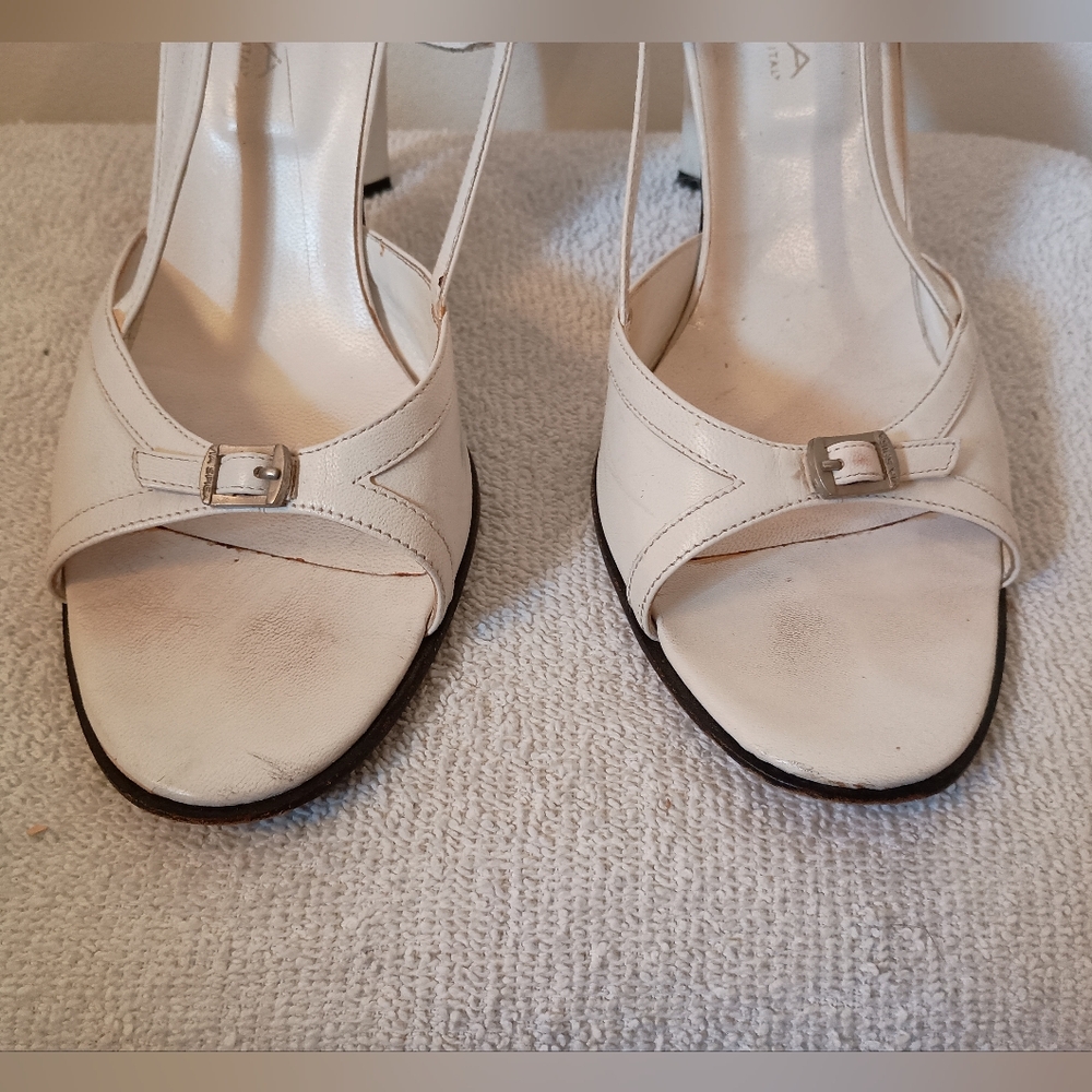 Elegant White Via Spiga Italian Italy Slingback Heels Stilettos 9 1/2 M - Picture 3 of 13
